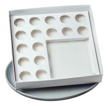 Caixa Branca para Bentô + 16 Brigadeiros c/ 5 Un forminha 04