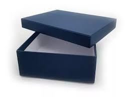 Caixa Cartonada Retangular Azul Marinho - Medidas 34 x 24 x 9 cm