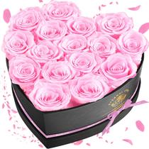 Caixa com 16 Rosas Preservadas em Formato de Coração