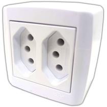 Caixa com 2 Tomadas 20a Monobloco de Sobrepor Slim Box Sistema X de Parafusar