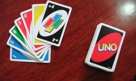 Caixa com Jogo de cartas - Uno