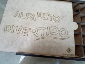Caixa Com Tampa em MDF Cru 3mm Com Letras Gravadas