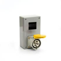 Caixa com tomada industrial 3p+t 110/130v 16a strahl sd-4044 Caixa com tomada industrial 3p+t 110/130v 16a strahl sd-4044