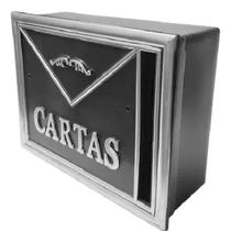 Caixa De Correio Plástica Preta e Prata Entrada Vertical Com Suporte para Grade Caixa De Correio Plástica Preta e Prata Entrada Vertical Com Suporte para Grade