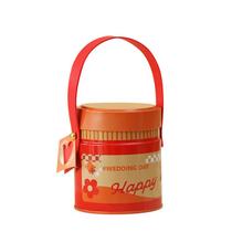 Caixa de doces vermelha para o dia do casamento com alça de 17 x 10 x 8,5 cm de metal