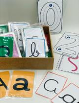 Caixa De Escrita Sensorial Números, Abstratos E 2 Alfabetos