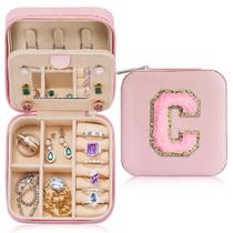 Caixa de Joias Parima Travel Essentials - Letra C Rosa para Mulheres