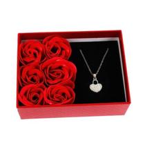 Caixa De Presente 14cm Porta Joia Com Colar E Rosa Sortidos Caixa De Presente 14cm Porta Joia Com Colar E Rosa Sortidos