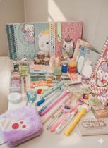 Caixa de presente Papelaria Fofa e Criativa kit com 30 itens Premium Material Escolar - Box Select - Lee.shop