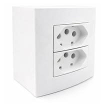 Caixa De Sobrepor 10A/250V 75mm c/ 2 Tomadas 2P+T Branco