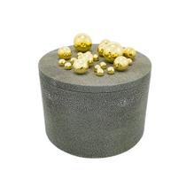 Caixa Decorativa Redonda material sintético Cinza Com Esferas em Metal Dourado P Caixa Decorativa Redonda material sintético Cinza Com Esferas em Metal Dourado P