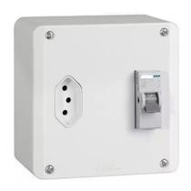 Caixa Disjuntor Embutir+disj Unipolar 25a+tomada 2p+t 20a - Mectronic Caixa Disjuntor Embutir+disj Unipolar 25a+tomada 2p+t 20a - Mectronic