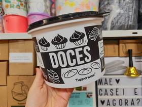 Caixa Doce Pop Box Tupperware 2,4 Litros