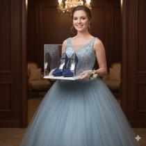 Caixa em acrilico pra sapato de debutante