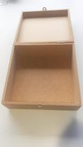 Caixa em mdf com fecho 20x20x8