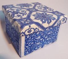 Caixa Em Mdf Decorada 10x10x8cm Tampa Solta Caixa Em Mdf Decorada 10x10x8cm Tampa Solta
