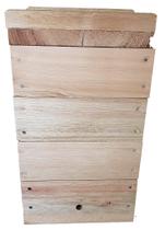 Caixa INPA 20x20cm para Abelhas Jataís, Iraís, Manduri, Mandaçaia e Guaraipo - 3 Repartições