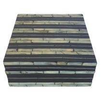Caixa Madrepérola 15x15x7cm.