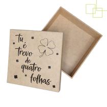 Caixa MDF Decorada 15x15x5 Letra Musical Trevo Quatro Folhas Caixa MDF Decorada 15x15x5 Letra Musical Trevo Quatro Folhas