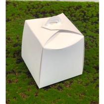Caixa Panetone Branca 100g Fechado 10x10x10 com 10 un Assk Rizzo Confeitaria