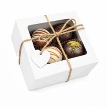 Caixa Para Doces Lembrancinha bombom Branca 10x10x4,5- 60 Un Caixa Para Doces Lembrancinha bombom Branca 10x10x4,5- 60 Un