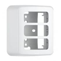 Caixa sobrepor + placa 3 postos compose