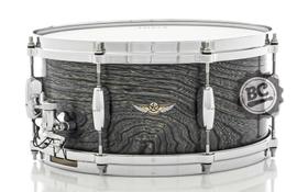 Caixa Tama Star Walnut Shell 14x6,5 Satin Charcoal Japanese Sen (Made in Japan) com aros Die-Cast