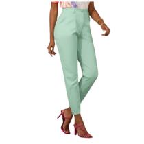 Calça Alfaiataria A escolha perfeita para um look elegante e versátil Calça Alfaiataria A escolha perfeita para um look elegante e versátil