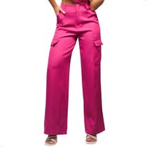 Calça Alfaiataria com Bolso Lateral
