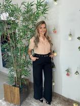 Calça Alfaiataria Pantalona Com Pregas E Cinto Bolso Lateral