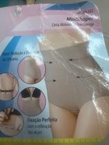 Calça alta zero barriga com alça.