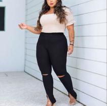Calça Bandagem Skinny Feminina Grossa Plus Size Preta Abertura Joelho Zíper Barra Calça Bandagem Skinny Feminina Grossa Plus Size Preta Abertura Joelho Zíper Barra