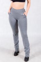 Calça Bolso Embutido Feminina Cinza com Modelagem Reta em Tecido Suplex - Tamanho M