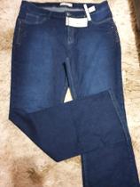 Calça boot cut plus tam 54 Calça boot cut plus tam 54
