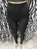 Calça canelada 3d Calça canelada 3d