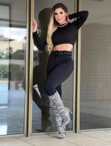 Calça canelado 3D skinny com cinto encapado