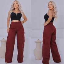 Calça Cargo Jeans Feminina com Bolsos Utilitários e Cintura Alta Confortável e Estilosa Versátil Casual Calça Cargo Jeans Feminina com Bolsos Utilitários e Cintura Alta Confortável e Estilosa Versátil Casual