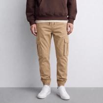 Calça Cargo Jogger Masculina Sarja com Elástico e cordão Moda Streetwear com Bolsos Laterais Calça Cargo Jogger Masculina Sarja com Elástico e cordão Moda Streetwear com Bolsos Laterais