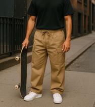 Calça cargo masculina caqui bege escura 6 skate skatista larga sarja