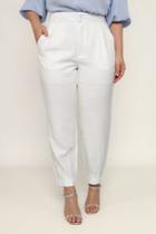 Calça cenoura alfaiataria