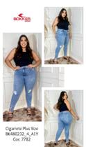 Calça cigarrete plus size Calça cigarrete plus size