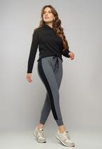 Calça Comfy Jogger Com Faixa Lateral Moletinho Grafite Salvatore Fashion Calça Comfy Jogger Com Faixa Lateral Moletinho Grafite Salvatore Fashion