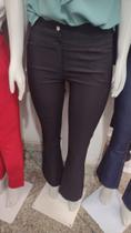 Calça de linho preto flaire