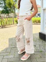 Calça de Sarja Disney Efeito Metalizado Dourado Animê