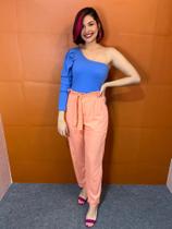 Calça em alfaiatria em linho Calça em alfaiatria em linho