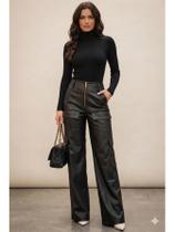 Calça em material sintético Cargo com Bolso Frontal Cor:PretoTamanho:P