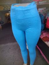 Calca em poliéster e elastano Calca em poliéster e elastano