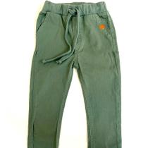 Calça em Sarja Verde Militar Cos Moletom