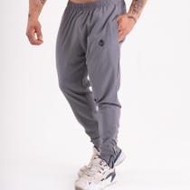 Calça Esportiva Masculina Jogger Tactel com Elastano para Academia, Caminhada e Exercícios Calça Esportiva Masculina Jogger Tactel com Elastano para Academia, Caminhada e Exercícios