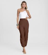 Calça Feminina Aladim em Tecido Viscose Dianna Marrom Calça Feminina Aladim em Tecido Viscose Dianna Marrom